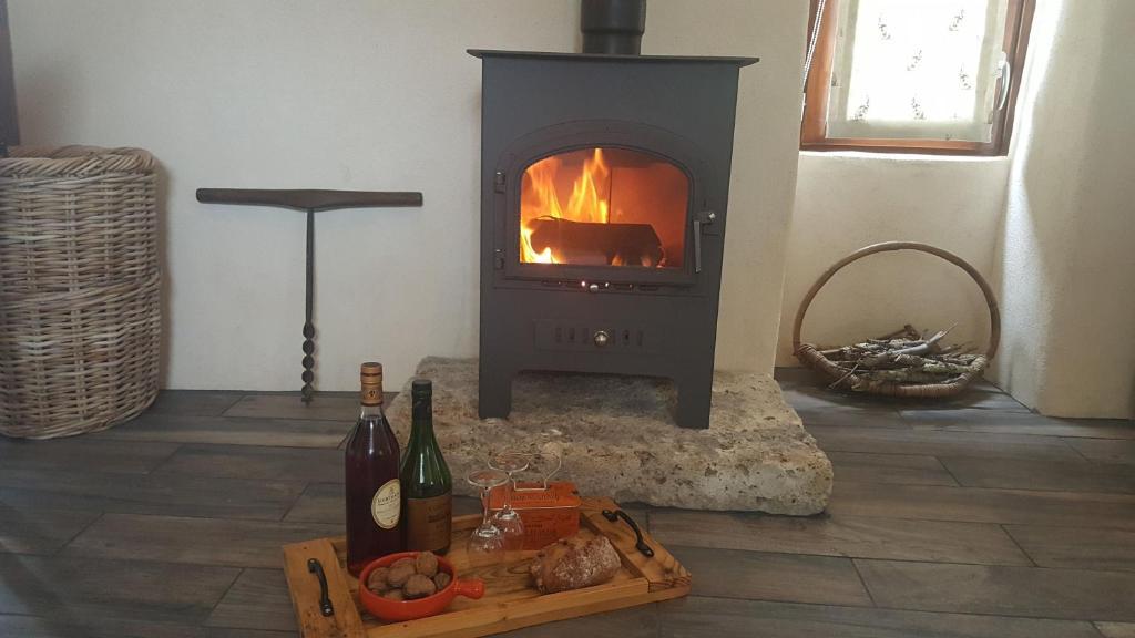 Lpc Dordogne Holidays - Le Petit Coin Lussas-et-Nontronneau Kültér fotó
