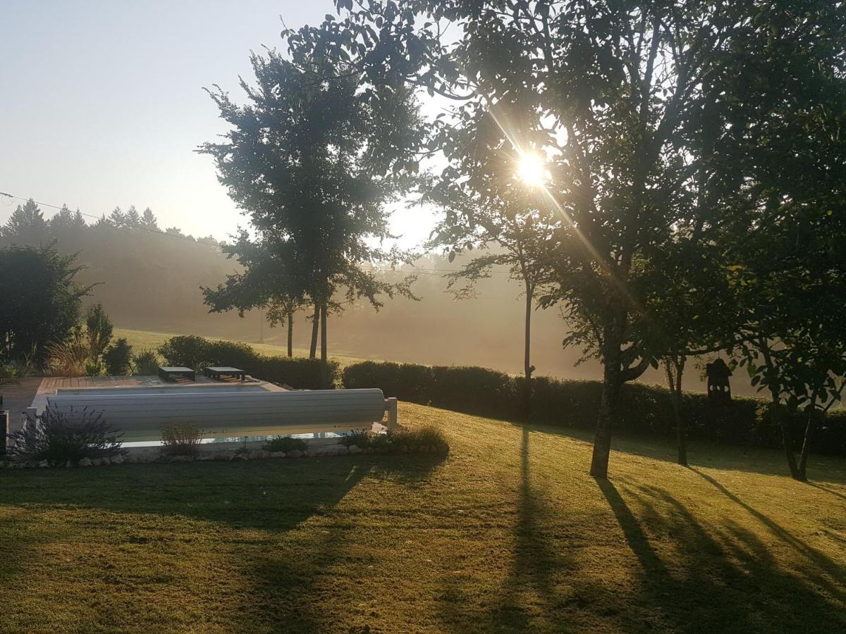 Lpc Dordogne Holidays - Le Petit Coin Lussas-et-Nontronneau Kültér fotó